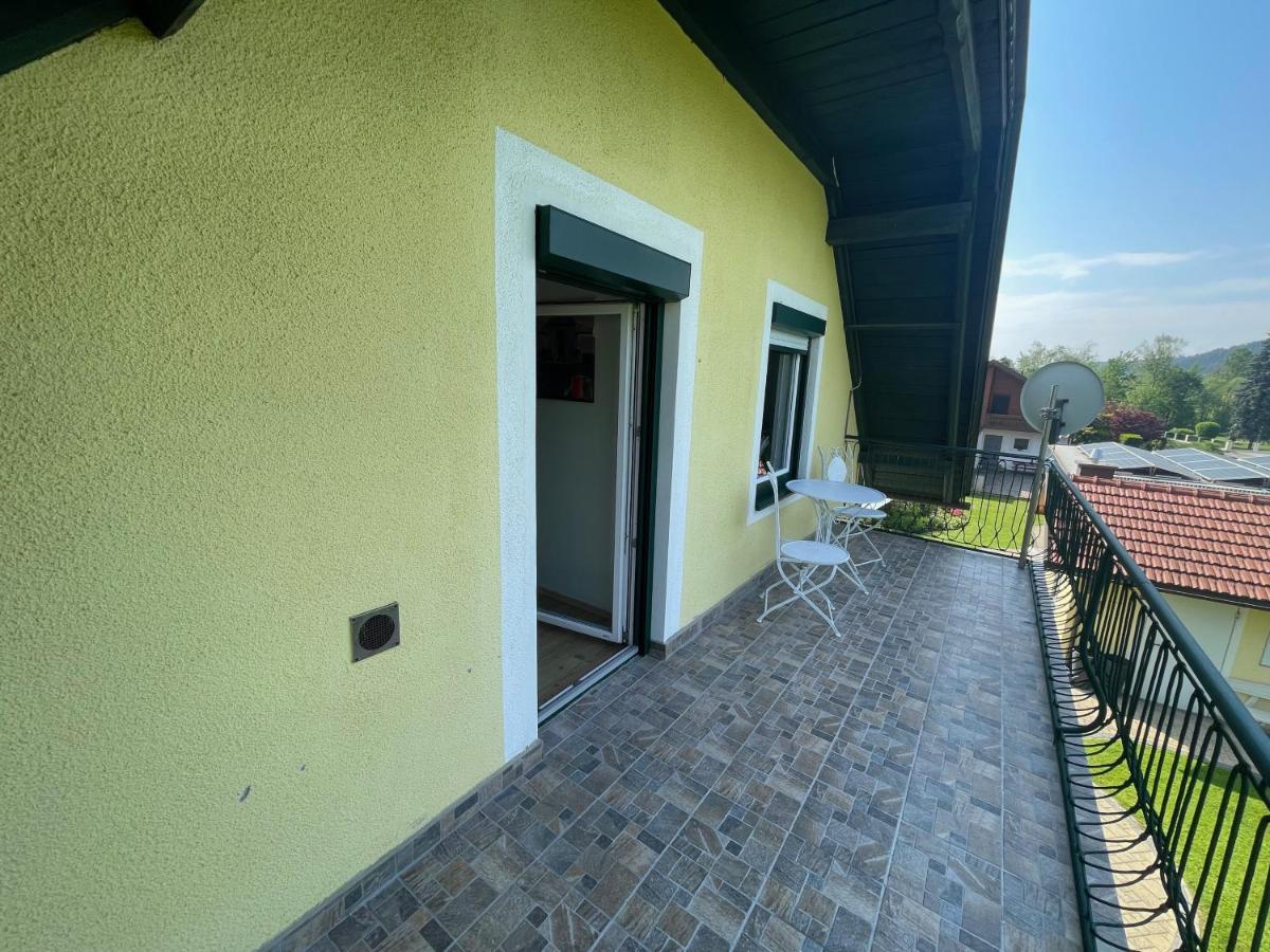 Apartment Schlossbergblick Griffen Bagian luar foto